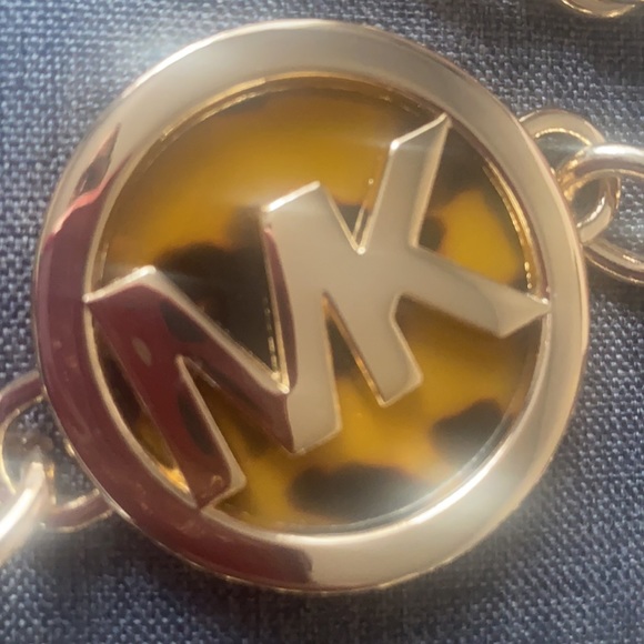 New Michael Kors Women’s chain belt - Picture 1 of 4